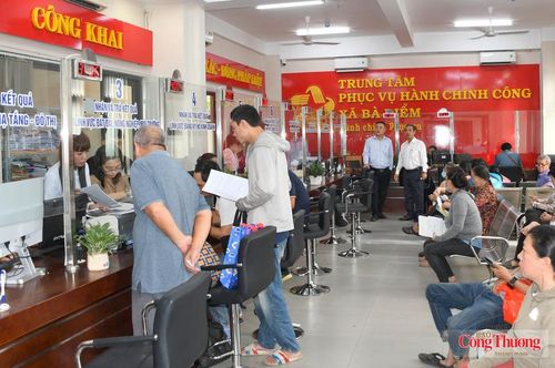 Sau một năm triển khai mô hình chính quyền địa phương 2 cấp, hoạt động của bộ máy được cải thiện thông qua việc nâng cao tỷ lệ giải quyết hồ sơ đúng hạn cũng như mức độ hài lòng của người dân, doanh nghiệp.