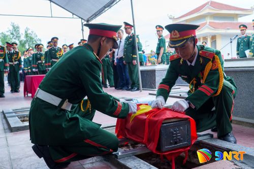 Truy điệu hài cốt liệt sĩ tại Nghĩa trang liệt sĩ Đại Đồng xã Hà Nha