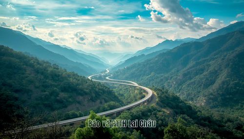 Cao tốc Lai Châu - Sơn La đầu tư sau năm 2030 (hình minh họa).