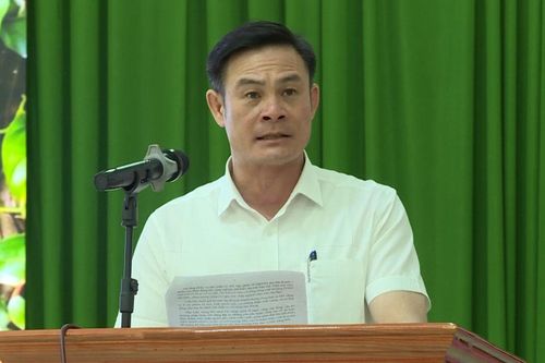 Ông Vũ Đình Cường, Phó Giám đốc Sở Nông nghiệp và Môi trường tỉnh Lâm Đồng phát biểu tại hội thảo