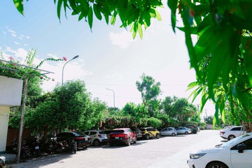 Hạ tầng chưa đồng bộ cùng kinh phí thực hiện lớn đã khiến quá trình triển khai gặp không ít khó khăn.