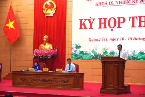 Quang cảnh kỳ họp