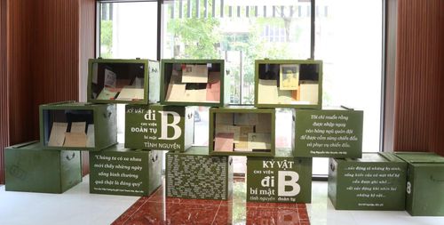 Góc trưng bày "Thanh xuân gửi lại".
