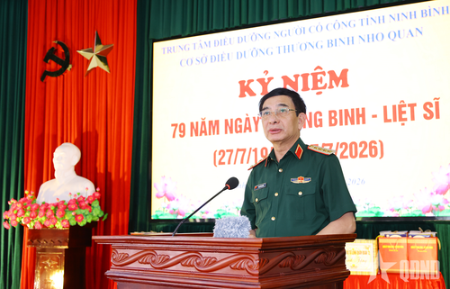 Đại tướng Phan Văn Giang phát biểu tại Cơ sở Điều dưỡng thương binh Nho Quan.