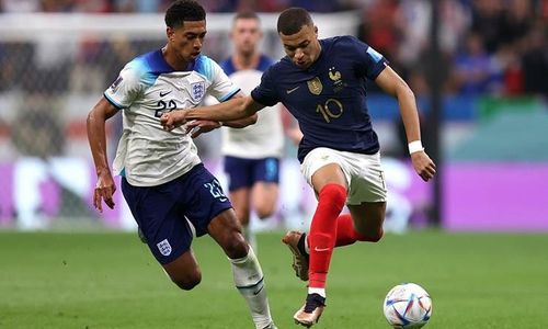 Mbappe vẫn còn cơ hội đua Giày vàng với Messi.