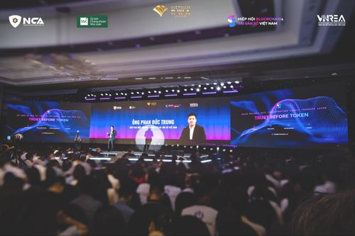 Quang cảnh hội nghị