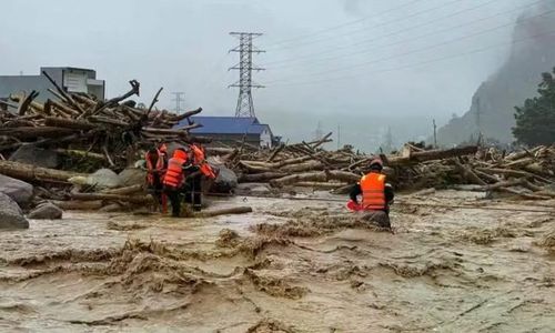 Vùng núi và trung du Bắc Bộ đón mưa đỉnh điểm từ đêm nay (18/7).