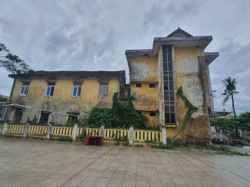 Thanh tra tỉnh cũng đã kiến nghị xử lý hành chính đối với các tập thể, cá nhân có vi phạm.