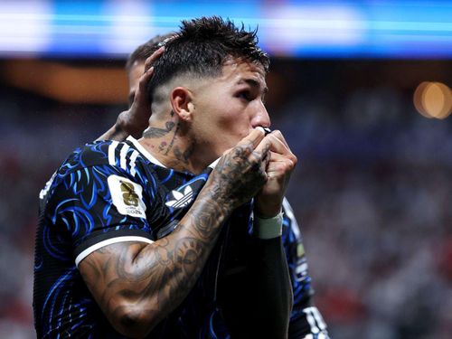Enzo Fernandez cấm anh trai sang Mỹ sớm. Ảnh: AFA