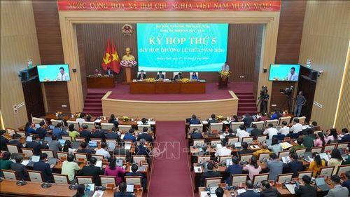 Quang cảnh kỳ họp.