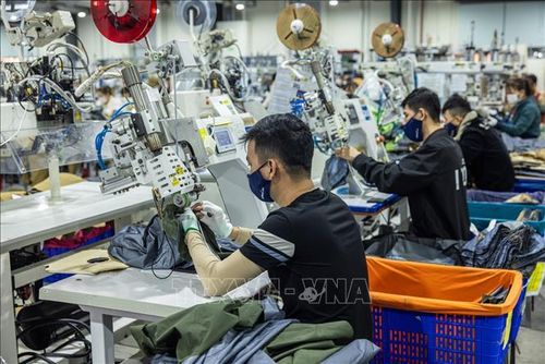 Các dự án FDI tại Quảng Ngãi đã tạo việc làm và thu nhập cho nhiều động địa phương. Ảnh tư liệu: Hoàng Hiếu/TTXVN.