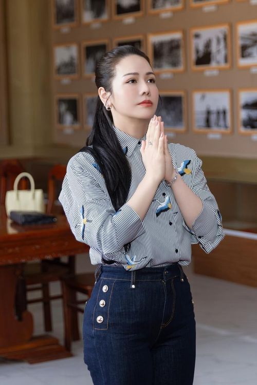 Ở tuổi 41, Nhật Kim Anh không còn là cái tên chỉ gắn với một lĩnh vực duy nhất.