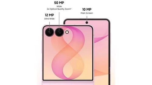 Camera của Galaxy Z Flip 8 gồm cảm biến chính 50MP và camera góc siêu rộng 12MP