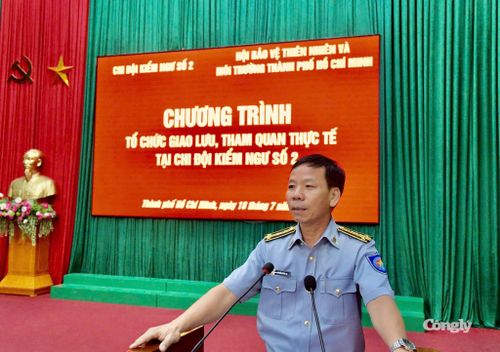 Ông Nguyễn Xuân Lai phát biểu tại buổi giao lưu.