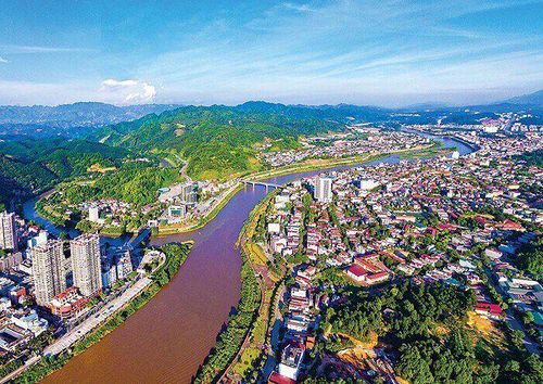 (Ảnh minh họa: Cổng Thông tin Du lịch tỉnh Lào Cai).