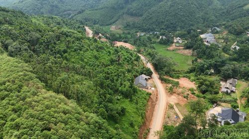 Một số đoạn tuyến đã hoàn thành, giúp người dân đi lại thuận tiện an toàn.