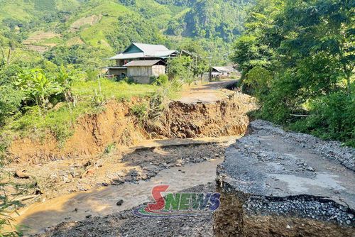 Nhiều tuyến đường giao thông nội bản xã Chiềng Lao bị hư hỏng nặng do mưa lũ. Ảnh: Xã Chiềng Lao.