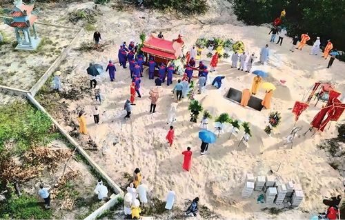Giá trị của tang lễ không nằm ở thời gian kéo dài, mà ở sự trang nghiêm, hiếu kính và nghĩa tình của người còn sống (ảnh minh họa).