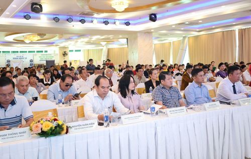 Quang cảnh Diễn đàn Kinh tế số và Lễ ra mắt Câu lạc bộ Doanh nghiệp số.
