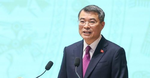 Thủ tướng Chính phủ Lê Minh Hưng phát biểu tại Hội nghị Thường trực Chính phủ với cộng đồng doanh nghiệp - Ảnh: VGP