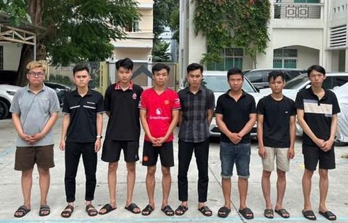 Các đối tượng bị khởi tố, bắt tạm giam.