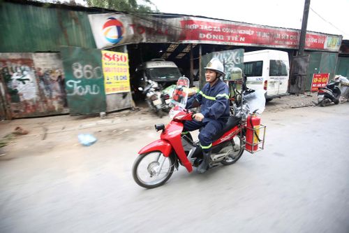 Mô hình xe chữa cháy ban đầu của cảnh sát PCCC&CNCH Hà Nội. Ảnh: Khánh Huy