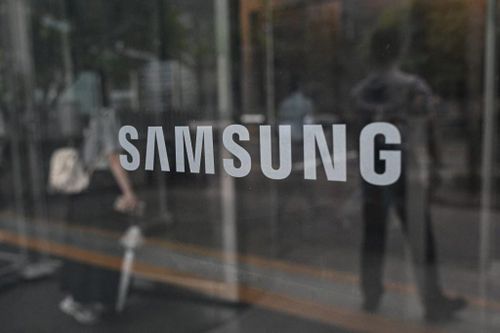 Đợt cắt giảm diễn ra trong bối cảnh tập đoàn Hàn Quốc chuyển trụ sở Samsung Electronics America sang Texas. Ảnh: The Standard.