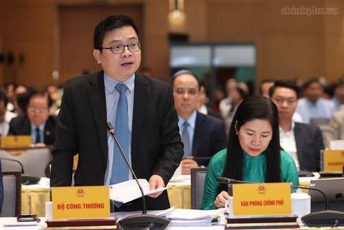 Thứ trưởng Bộ Công Thương Trương Thanh Hoài