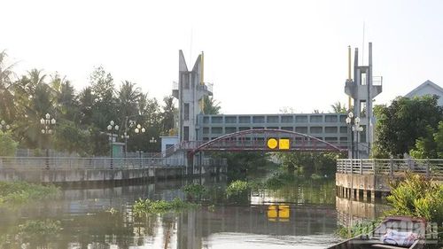 Công trình trạm bơm Kênh 3 tháng 2 tại xã Hùng Hòa, tỉnh Vĩnh Long.