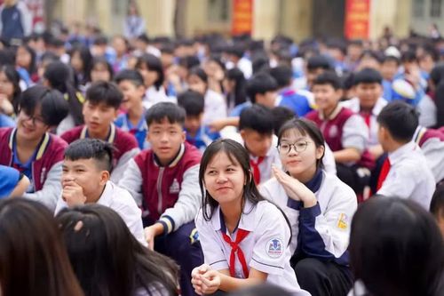 Học sinh Trường THCS Phú Minh, xã Nội Bài (Hà Nội) trong một hoạt động tập thể.