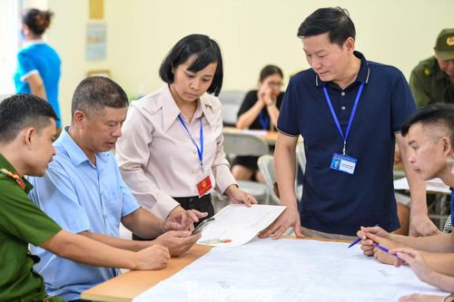  Lãnh đạo Phòng Kinh tế, Hạ tầng và Đô thị phường Phúc Lợi đánh giá, sự tham gia của đoàn viên, thanh niên cùng các đoàn thể đã giúp giảm tải cho các tổ công tác, góp phần đẩy nhanh tiến độ và nâng cao chất lượng hoàn thiện cơ sở dữ liệu đất đai. 