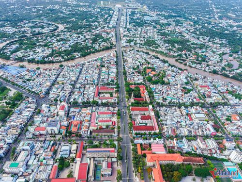Vợ chồng ông Đ. cho rằng đã ký nhầm hợp đồng tặng gần 900m2 đất cho con trai út thay vì con trai lớn. Ảnh minh họa: Nguyễn Huế