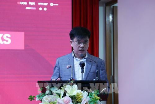 Phó giao sư, tiến sĩ (PGS.TS) Bùi Quang Hùng, Giám đốc UEH phát biểu. Ảnh Đặng Tuấn -TTXVN 