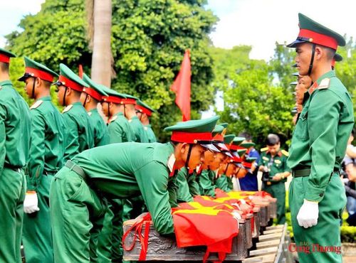 Chiến dịch 500 ngày đêm đã chạm vào ký ức hàng triệu gia đình của người ở lại. Ảnh: Hiền Mai