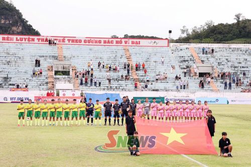 Lễ chào cờ trước trận Khai mạc Giải bóng đá nữ Vô địch U16 quốc gia năm 2026