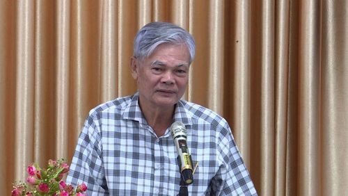 Đồng chí Trương Minh Chiến, nguyên Phó Bí thư Thường trực Tỉnh ủy, nguyên Trưởng Đoàn đại biểu Quốc hội tỉnh Bạc Liêu (khóa XIII), phát biểu tại buổi lễ.