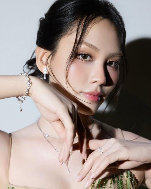  Sự việc liên quan đến Mai Phương gây chú ý những ngày qua. Ảnh: FBNV. 