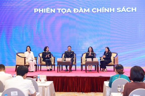 Quang cảnh hội thảo.