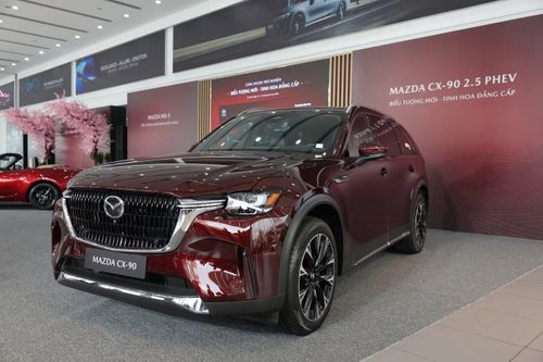 Mazda CX-90 được định vị là mẫu SUV đầu bảng của thương hiệu Nhật Bản tại Việt Nam.