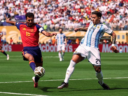 Với Rodri giữ nhịp, Tây Ban Nha áp đảo Argentina. Ảnh: SeFutbol