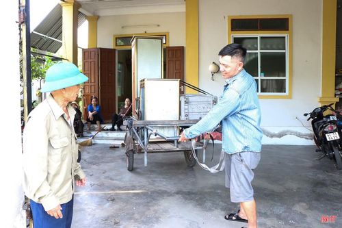 Mỗi mét đất được bàn giao, mỗi công trình được triển khai đều ghi dấu sự vào cuộc của cả hệ thống chính trị và sự đồng hành của Nhân dân