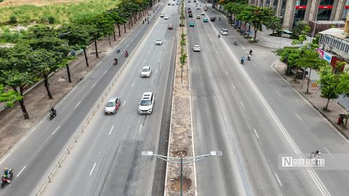 Trong ảnh là đoạn đường Võ Chí Công, nơi tuyến ống cống thoát nước đã hoàn thiện, nhìn từ trên cao, mặt đường đã được đơn vị thi công tiến hành hoàn trả.