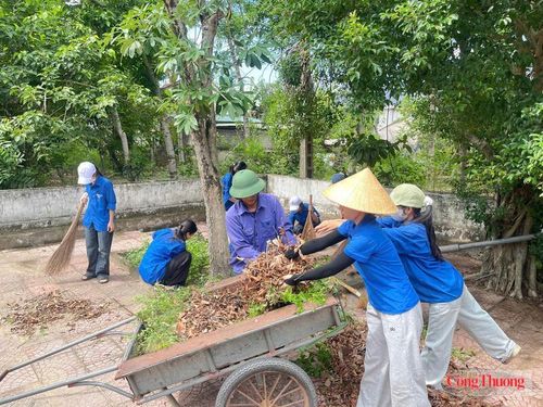 Mỗi phần việc, mỗi công trình và mỗi hành động tri ân tuy nhỏ bé nhưng chứa đựng tình cảm chân thành của thế hệ hôm nay.
