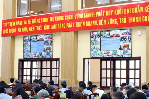 Hội nghị được tổ chức trực tuyến tới điểm cầu các xã, phường, đặc khu với tổng số hơn 3.000 đại biểu tham dự