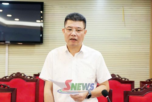 Thành viên Hội đồng tham gia ý kiến.