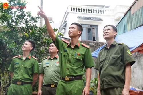 Tiếng cười ấy cũng phần nào phản ánh tinh thần của những người làm công tác cơ sở: muốn hiểu dân thì phải đến với dân. Không chỉ qua những bản báo cáo, mà bằng những chuyến đi, những cuộc gặp gỡ và sự hiện diện ở từng địa bàn, để lắng nghe, chia sẻ và bảo đảm không ai bị bỏ lại phía sau.