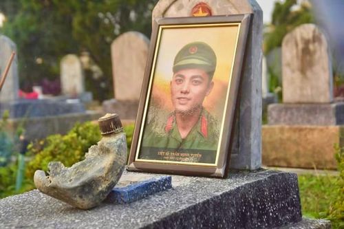 Khoa học hình sự tìm lại danh tính cho liệt sĩ Trần Minh Tuyến.