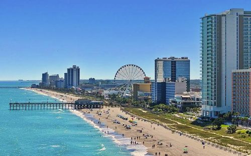 Theo Chỉ số Du lịch Mùa hè 2026 của Tripadvisor, các điểm đến bãi biển tại Bờ Đông và Florida nằm trong những nơi được đặt chỗ nhiều nhất ở Mỹ mùa hè này. Với Myrtle Beach đứng đầu bảng xếp hạng trong nước. Ảnh: travelmakesmehappy