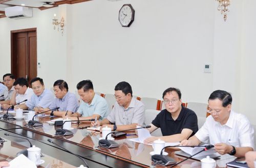 Các đơn vị tham gia buổi làm việc.
