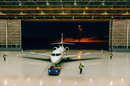 Công ty bảo dưỡng máy bay ExecuJet Haite cho biết khách hàng thường xuyên bay giữa Trung Quốc và Việt Nam, hai quốc gia có chuỗi cung ứng liên kết chặt chẽ. Ảnh: ExecuJet Haite.